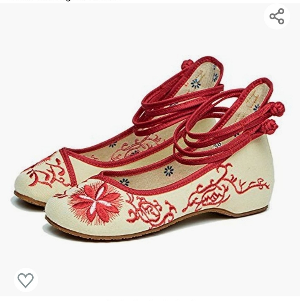 Chinese women's shoes
